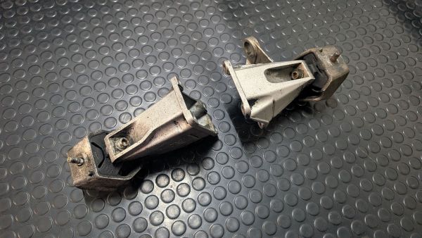 S4 S6 C4 Getriebehalter Handschalter