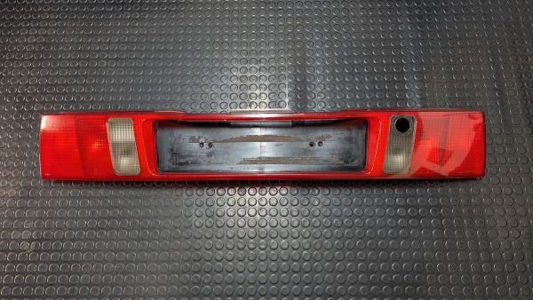 S6 C4 Heckleuchtenband Heckblende