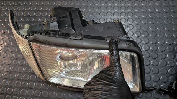 Preview: S4 C4 Scheinwerfer