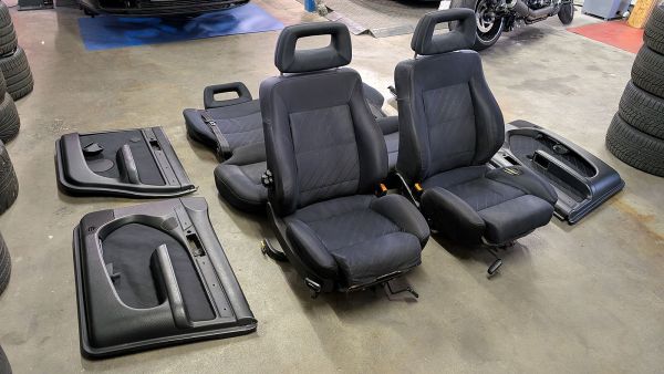 Preview: S4 C4 Avant Sitze Ausstattung Jaquard-Satin schwarz