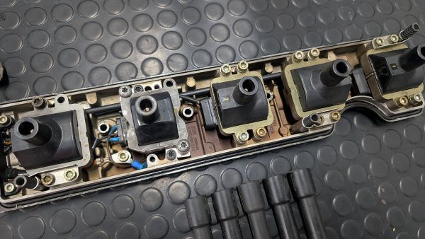 Preview: S4 S6 C4 AAN Zündleiste mit Kerzensteckern