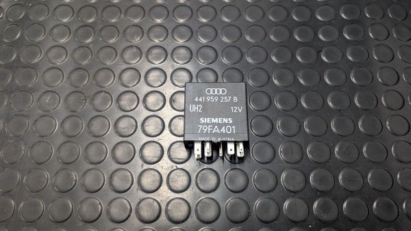 S4 C4 AAN Steuergerät elektrische Fensterheber 441 959 257 B