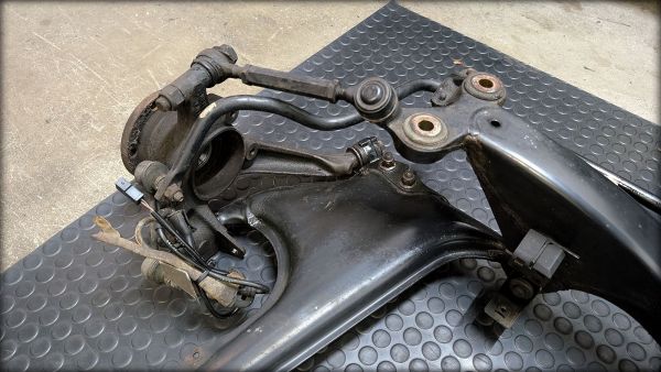 S4 S6 C4 Hinterachse komplett mit Radnaben