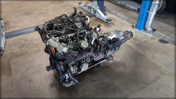 Preview: A6 4F 3.0l TDI Motor mit Getriebe als Technikpaket