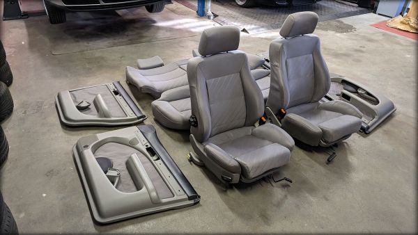 Preview: S6 C4 Limo Sportsitze Ausstattung Jaquard-Satin grau