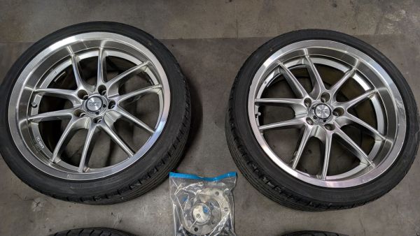 Räder Felgen 8,5x19 Zoll LK 5x112 mit 275er Reifen
