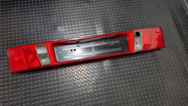 S6 C4 Heckblende Heckleuchtenband