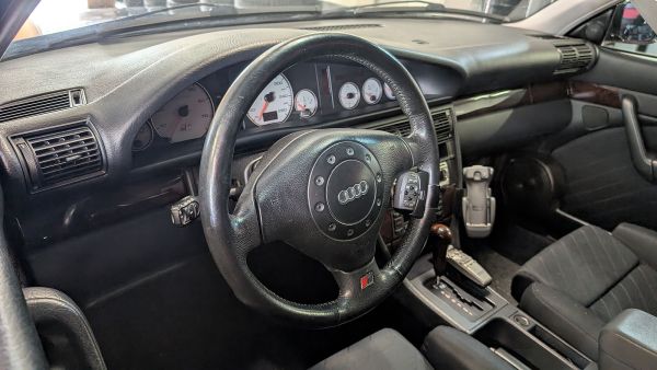 S4 S6 C4 3 Speichen Airbag Lenkrad komplett