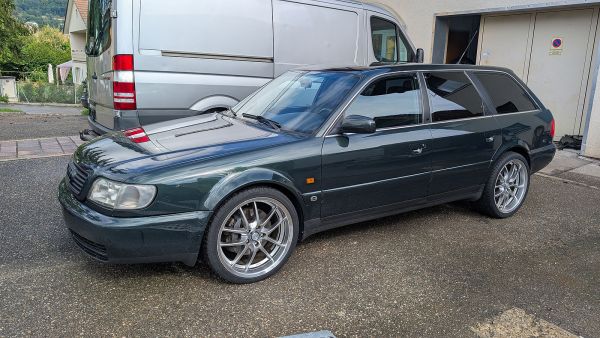 Räder Felgen 8,5x19 Zoll LK 5x112 mit 275er Reifen