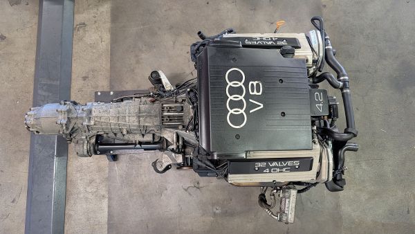 Preview: S6 C4 V8 Motor mit Anbauteilen inkl. Getriebe Automat