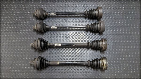 Preview: Audi S6 C5 Umrüstset Handschaltung