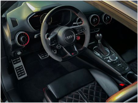 Audi TT RS 490 PS