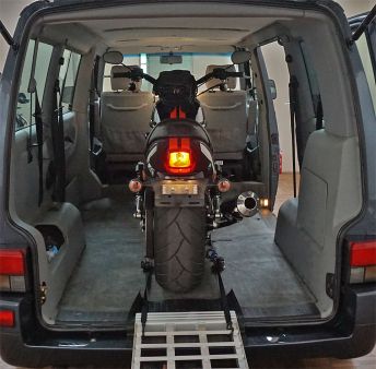 VW Bus T4 Turbobus Audi S2 Motor