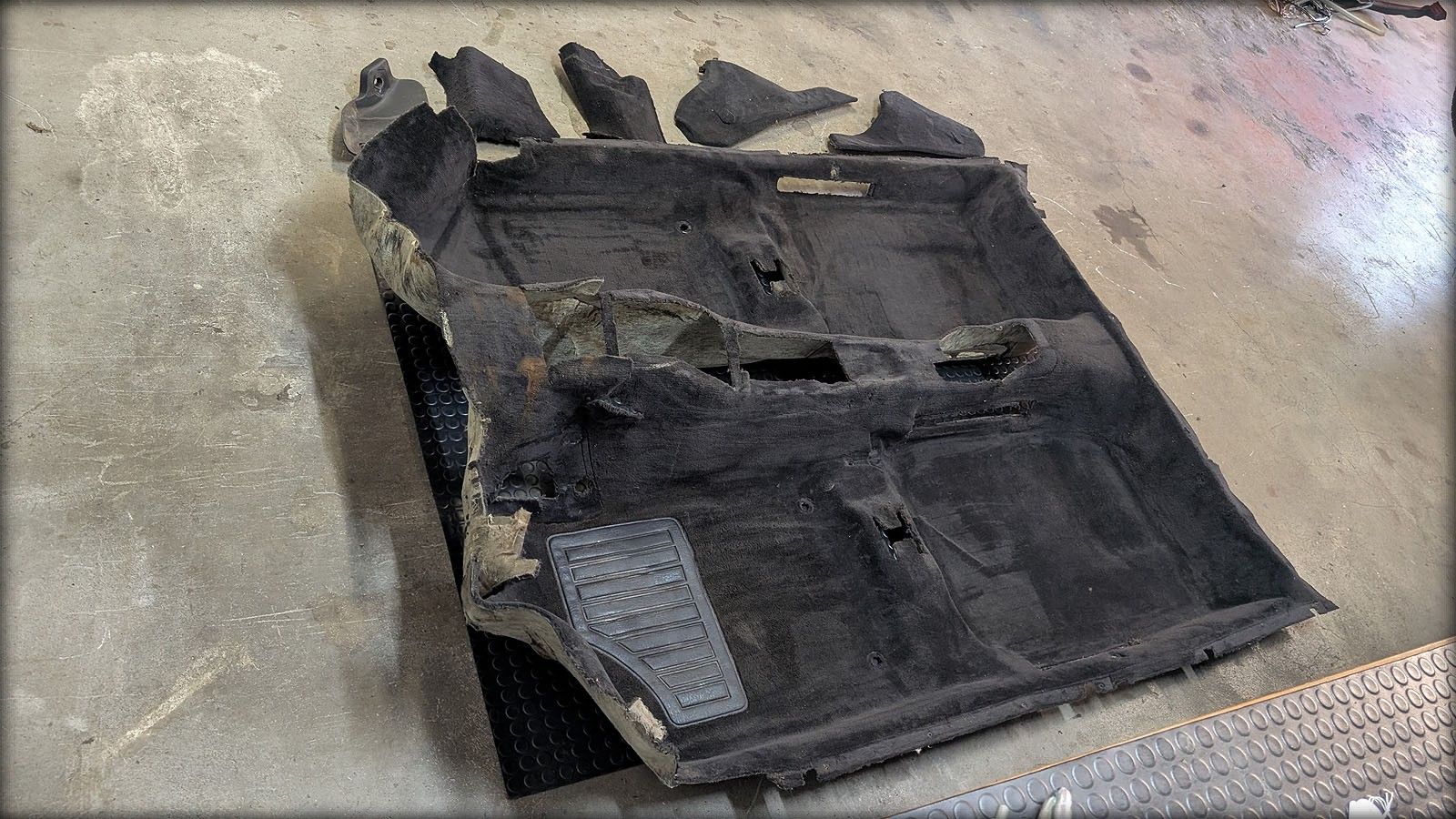 200 20V Bodenteppich Bodenverkleidung