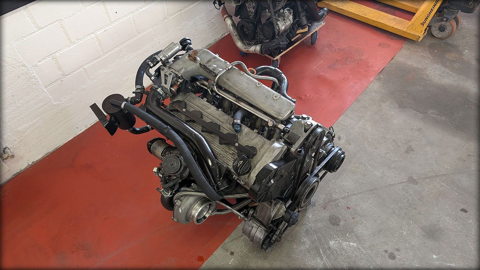 S2 Uri 20V 200 20V Motor Tuning mit Anbauteilen