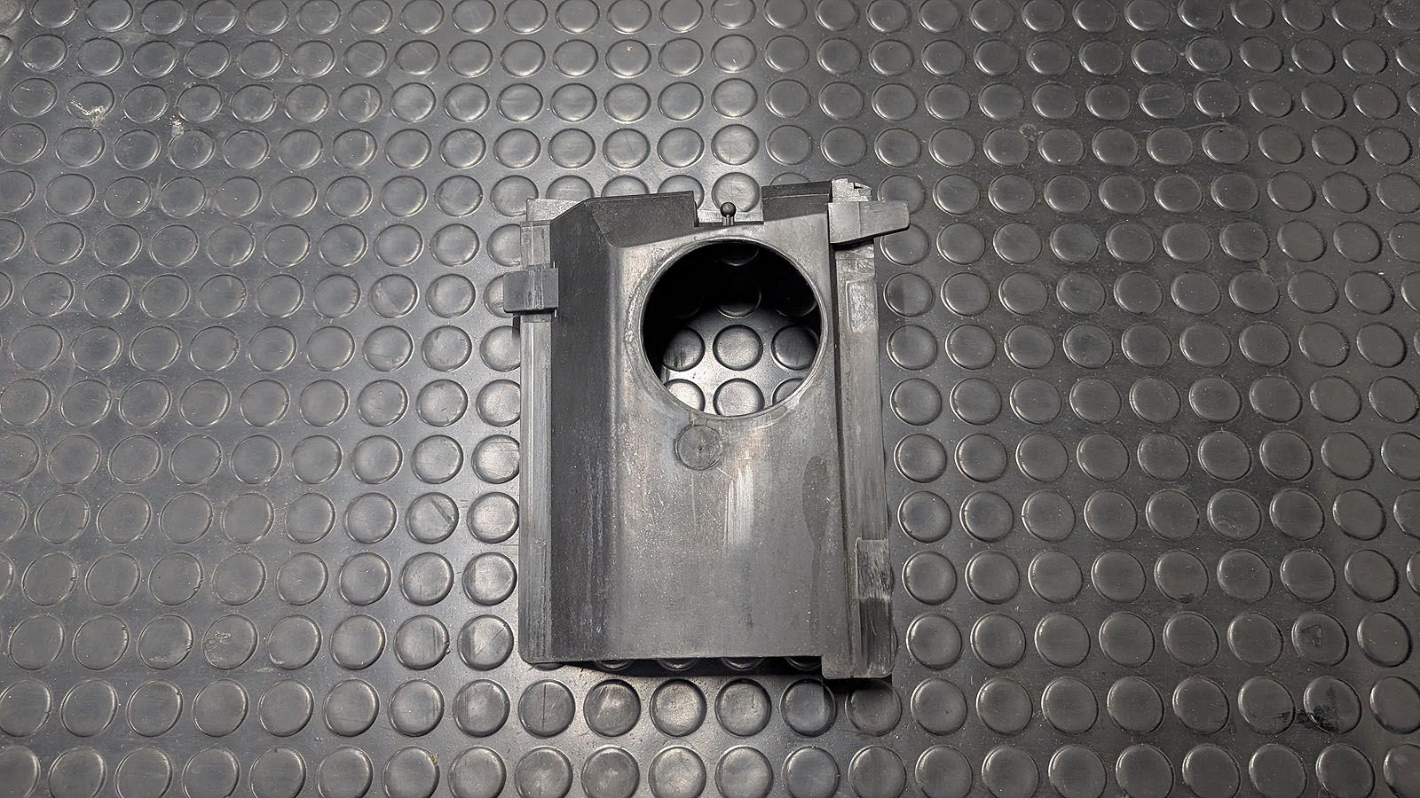 80 B4 2.3l Abdeckung Luftzufuhr Luftfilterkasten