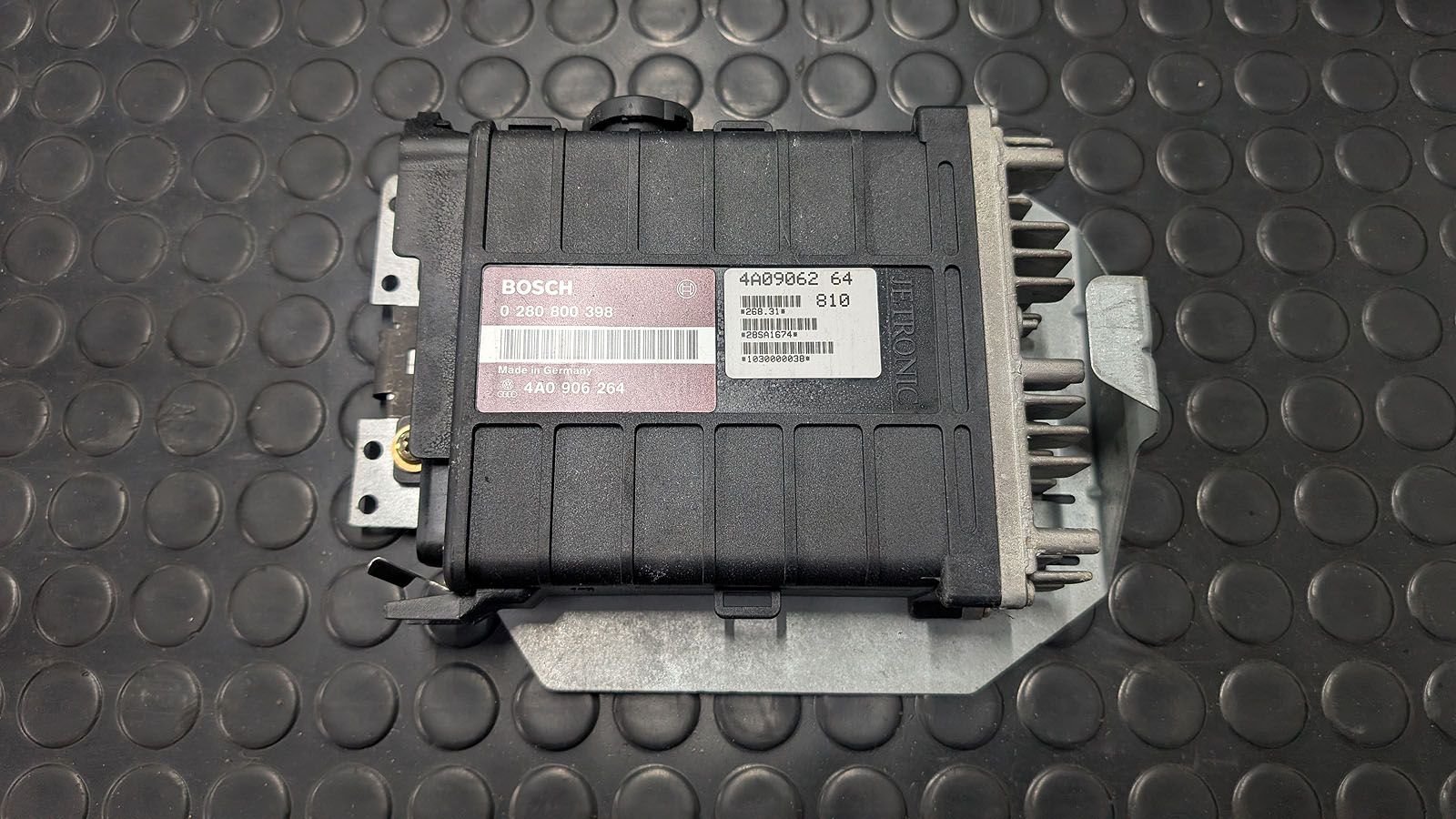 80 B4 2.3l Motorsteuergerät 4A0 906 264