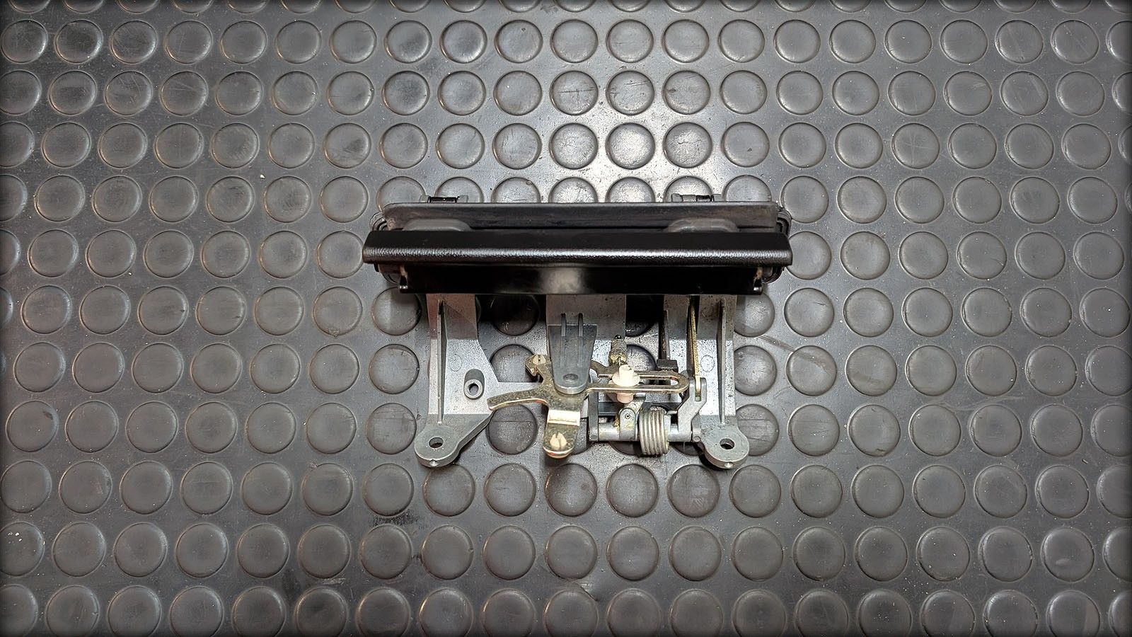 S2 Avant Heckklappengriff