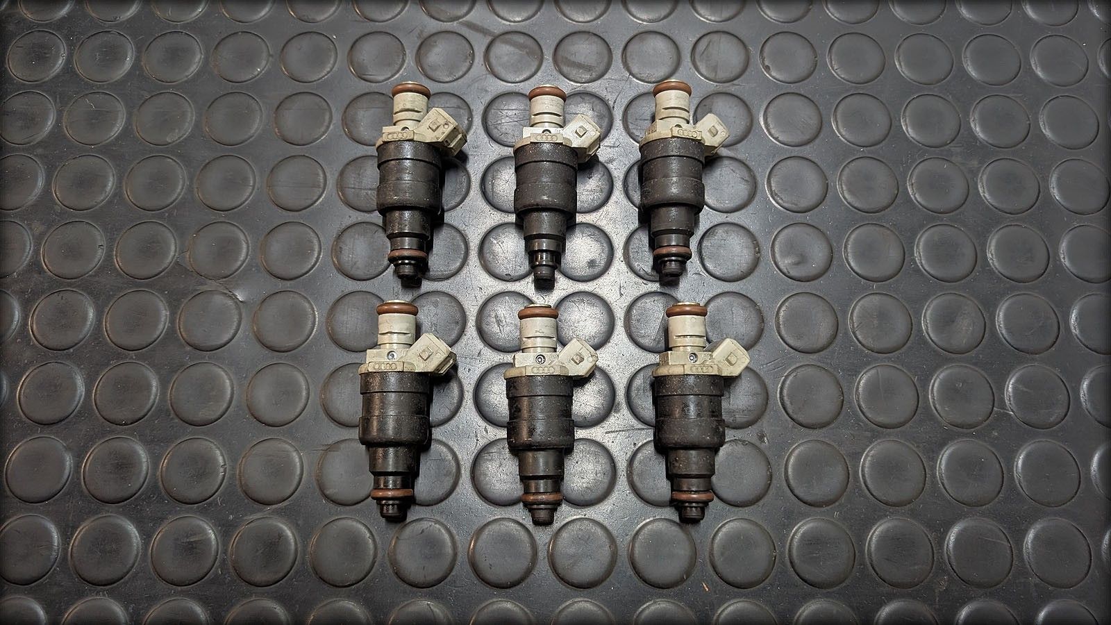 80 Coupe V6 2.6l Einspritzdüsen Satz