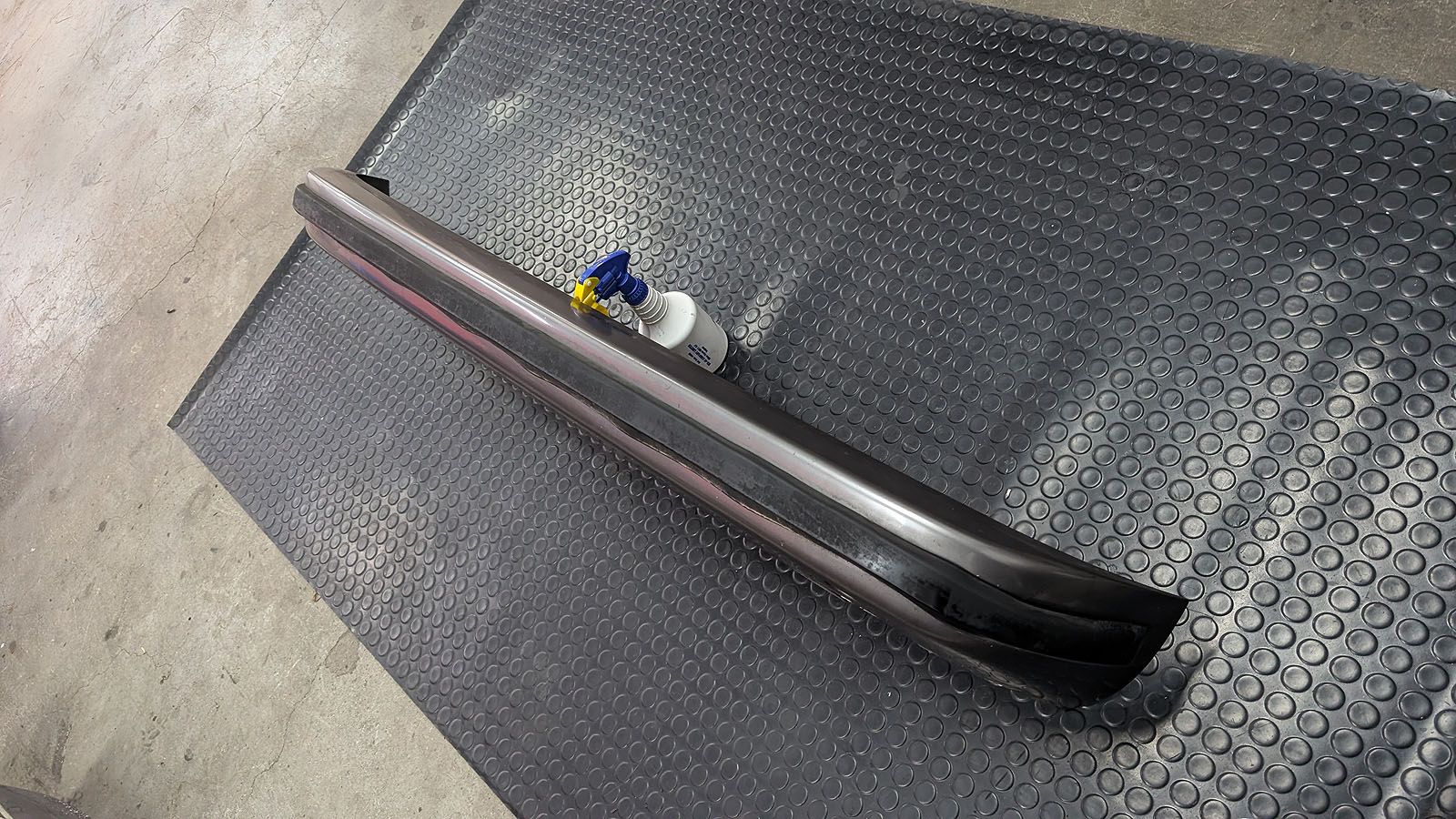 Porsche 924 Stossstange hinten