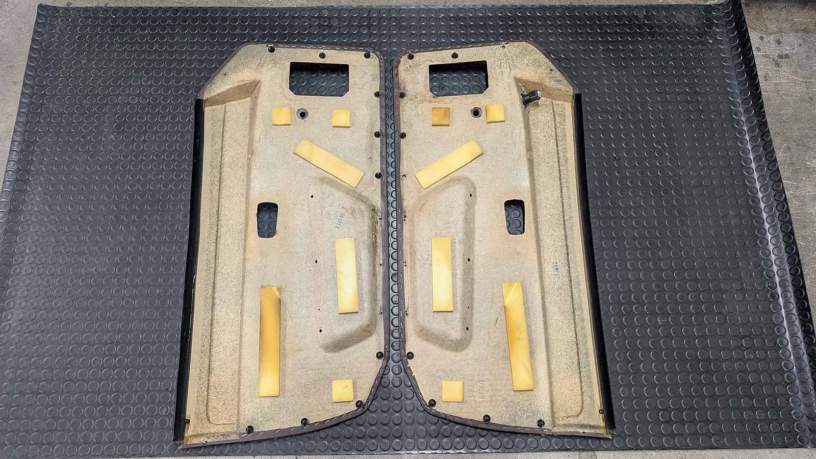 Porsche 924 Türverkleidungen