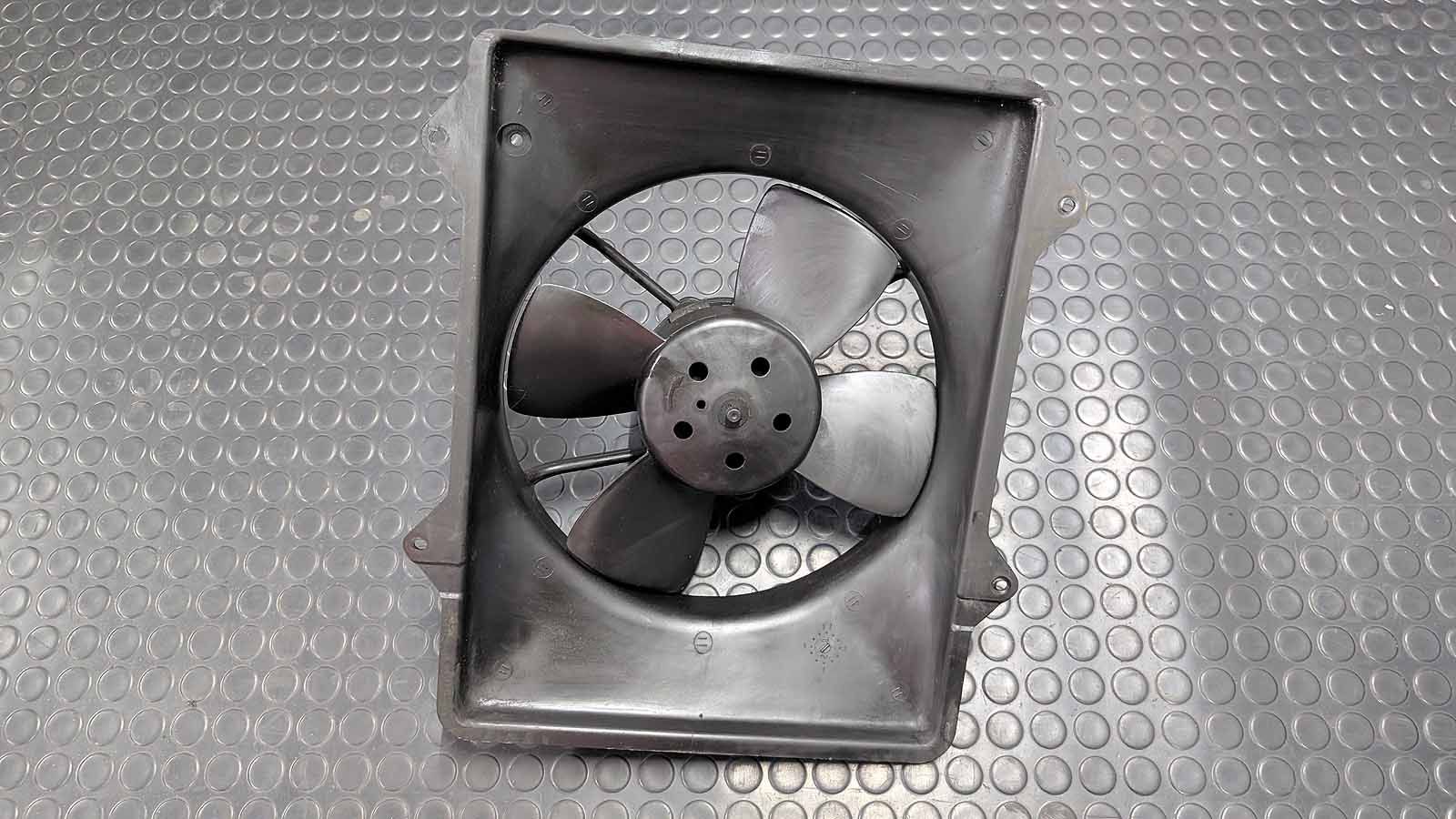 Porsche 924 Lüfter Ventilator
