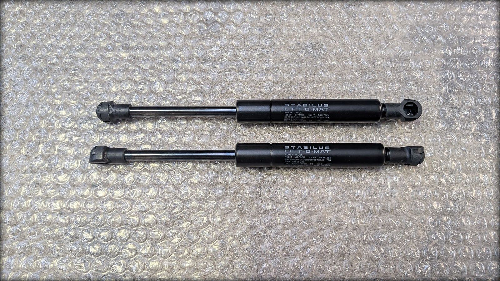 Porsche 996 Turbo Dämpfer Kofferraum