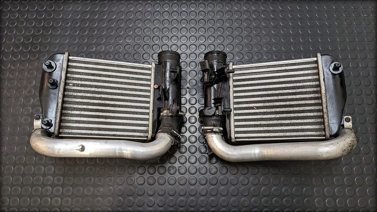 A6 4F 3.0l TDI Ladeluftkühler