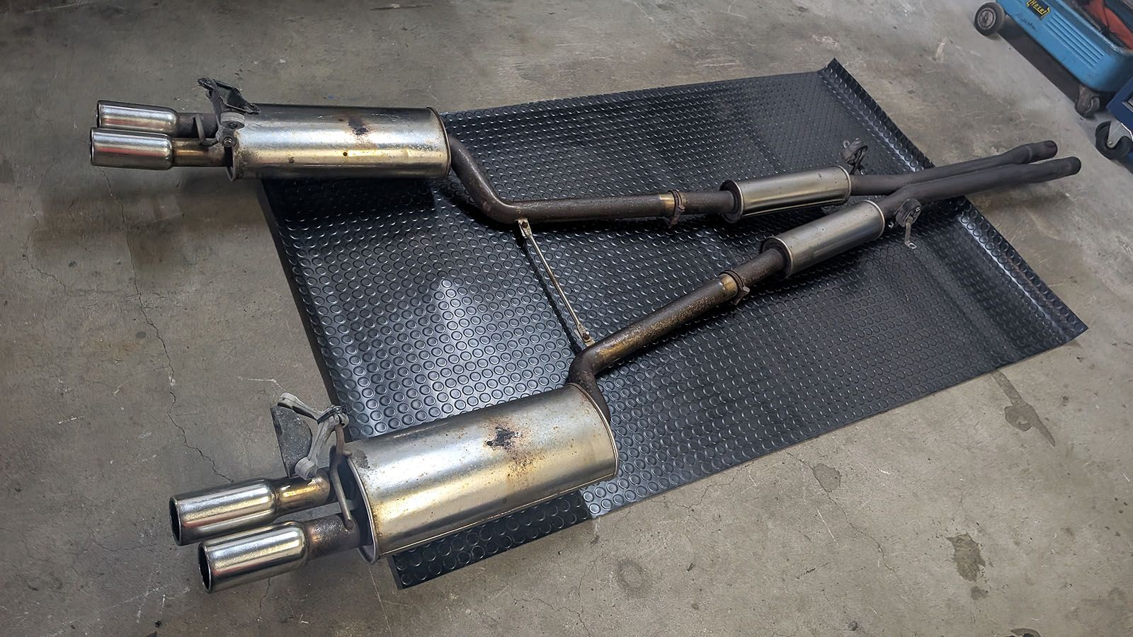 A6 C5 Allroad ABT AS6 Stossstange hinten mit ABT Abgasanlage