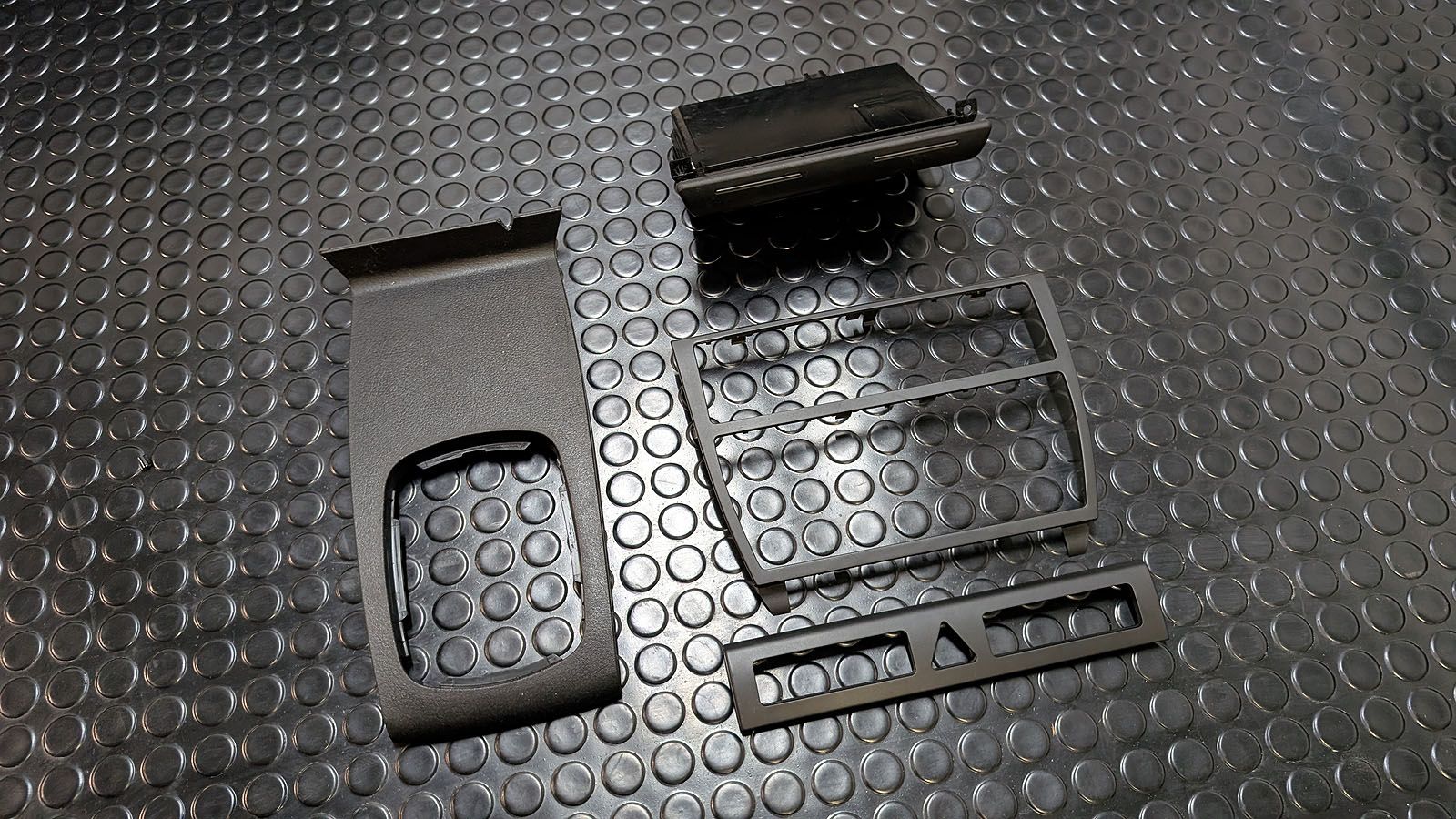 A6 C5 Allroad Aschenbecher Verkleidungsteile DIN1