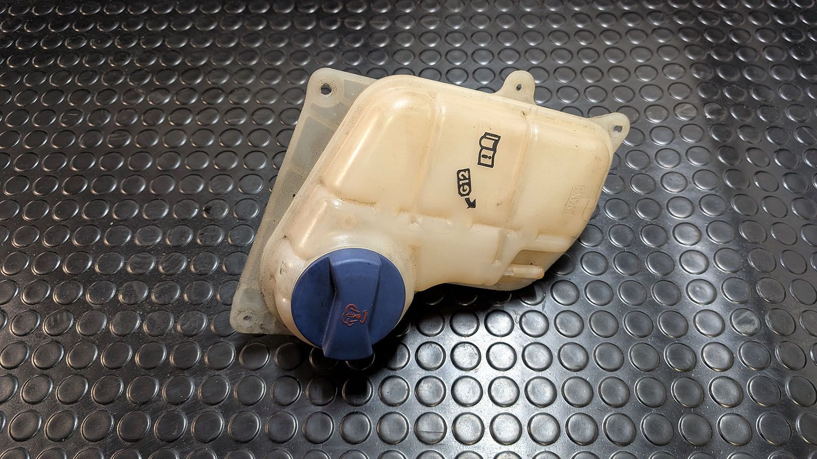 A6 C5 2.7l Biturbo Expansionsgefäss Kühlwasser