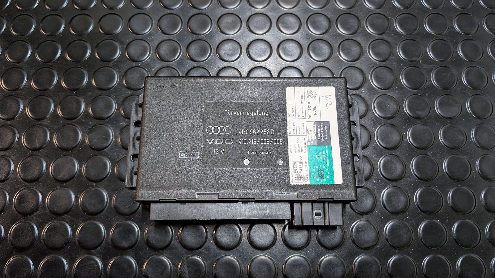 A6 C5 Allroad Steuergerät Zentralverriegelung 4B0 962 258 D