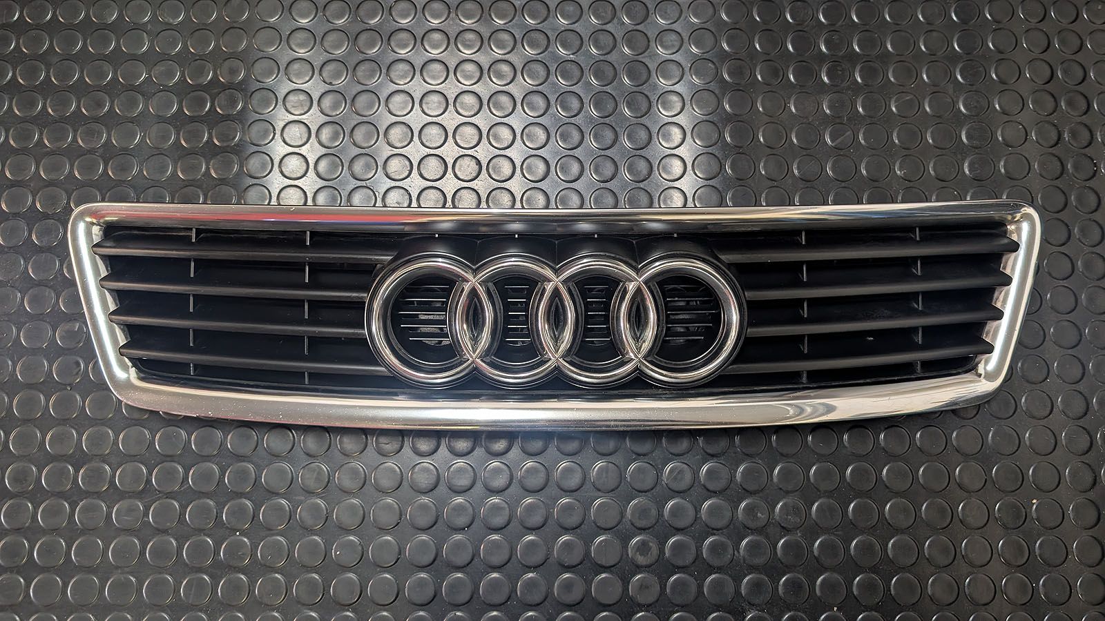 A6 C5 Allroad Kühlergrill