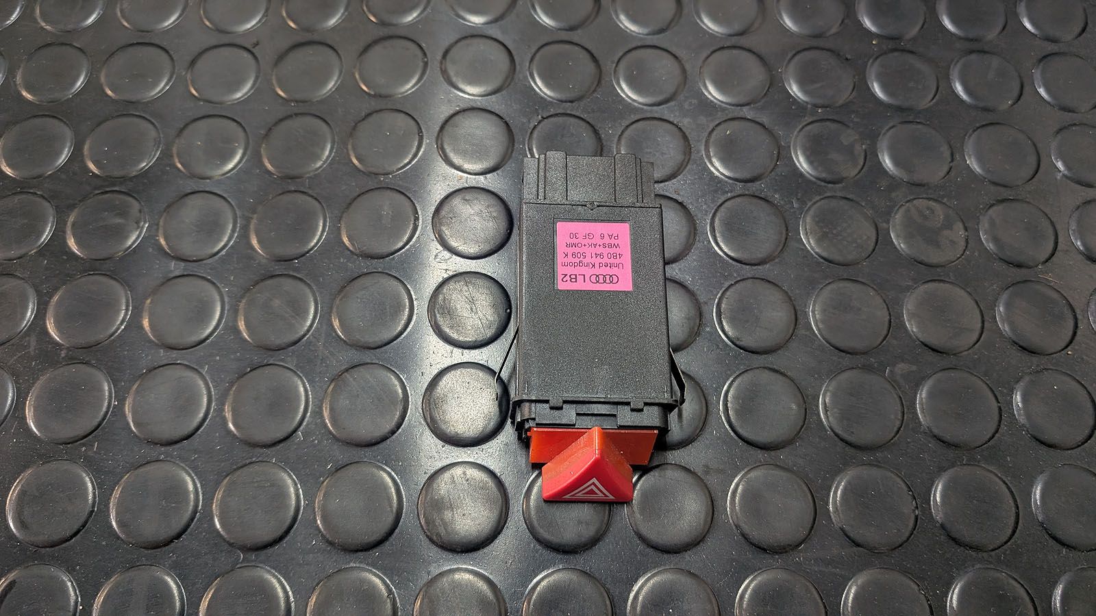 A6 C5 Allroad Notblinker Schalter Relais 4B0 941 509 K