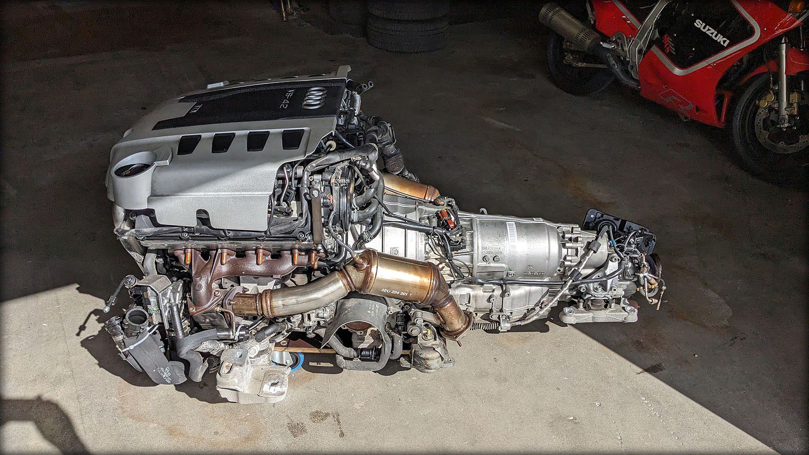 SETANGEBOT A8 D3 4.2l TDI 326 PS Motor mit Anbauteilen und Getriebe