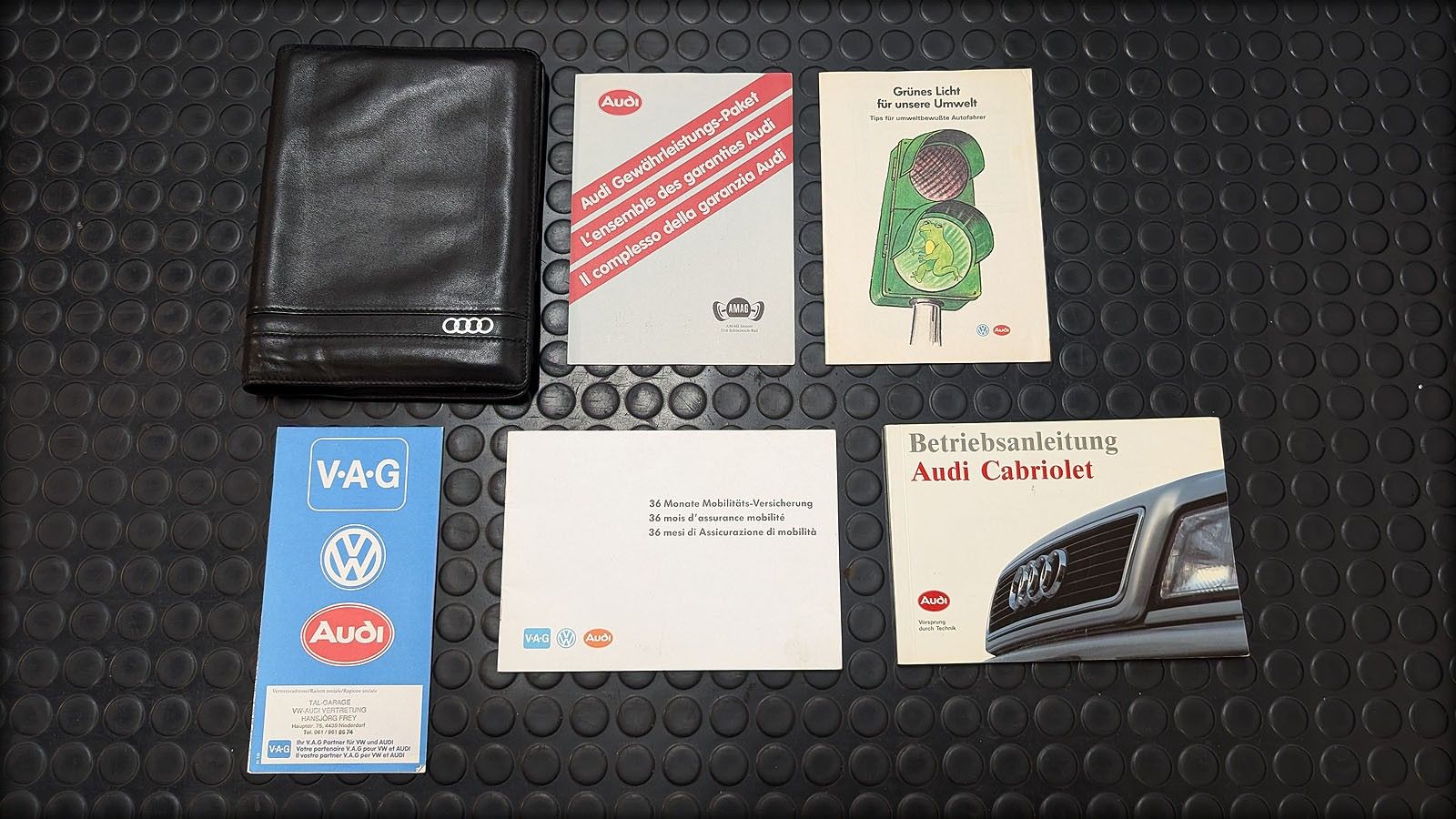 Cabrio Typ89 Bordmappe Leder mit Bedienungsanleitung