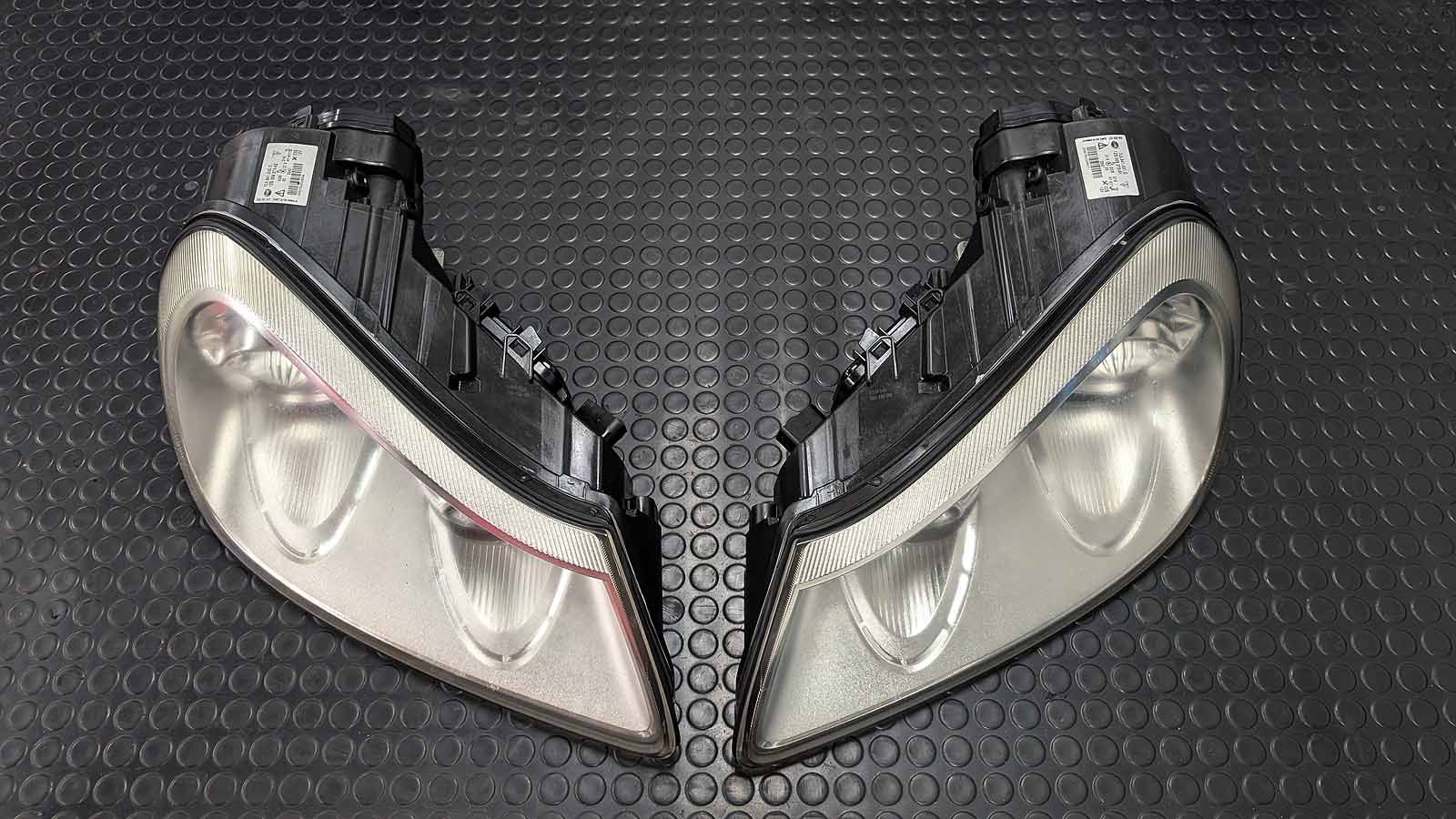 Cayenne Turbo 957 Scheinwerfer Xenon 7L5.941.032.D 7L5.941.031.D