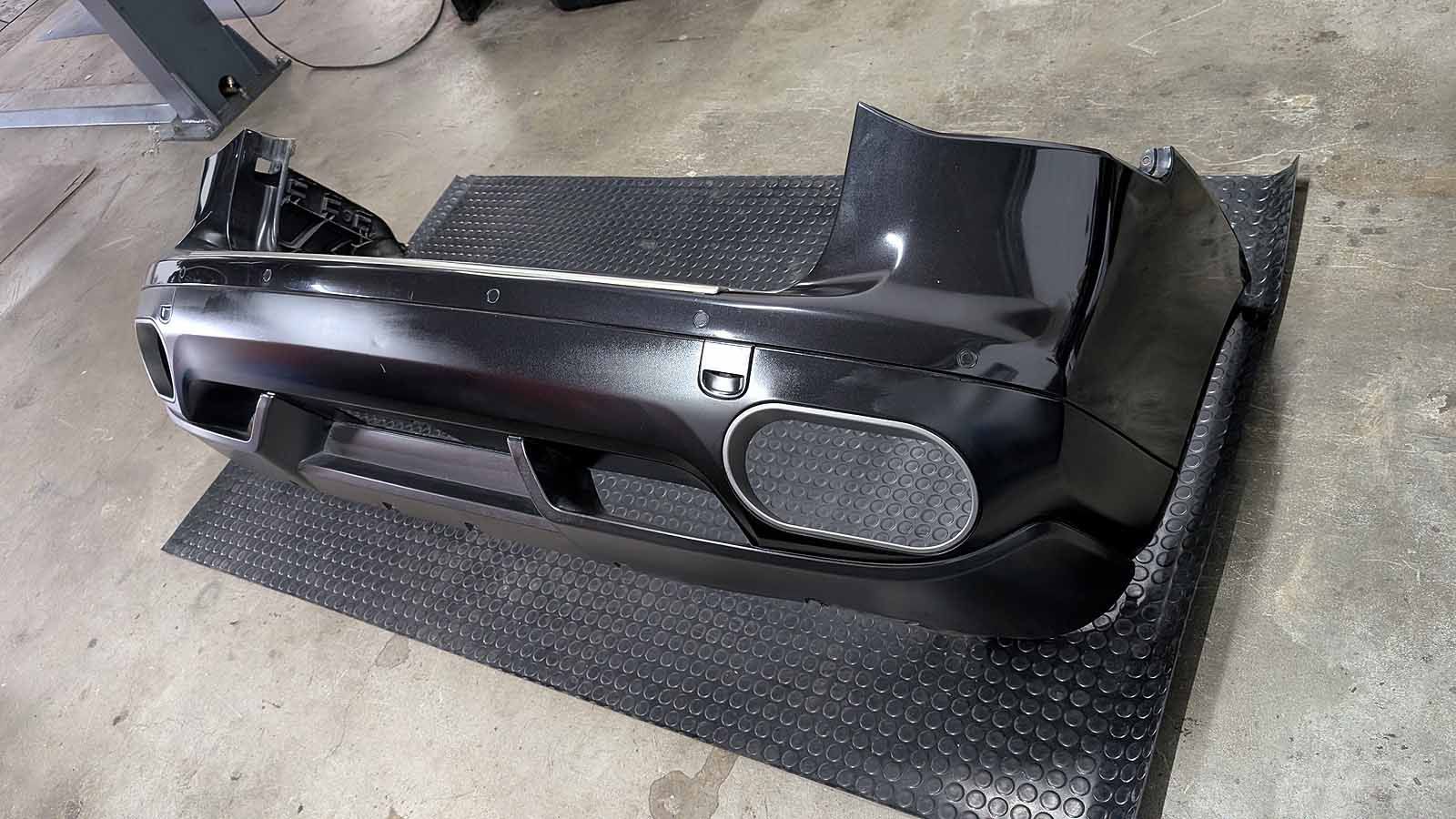 Cayenne Turbo 957 Stossstange hinten mit Parksensoren