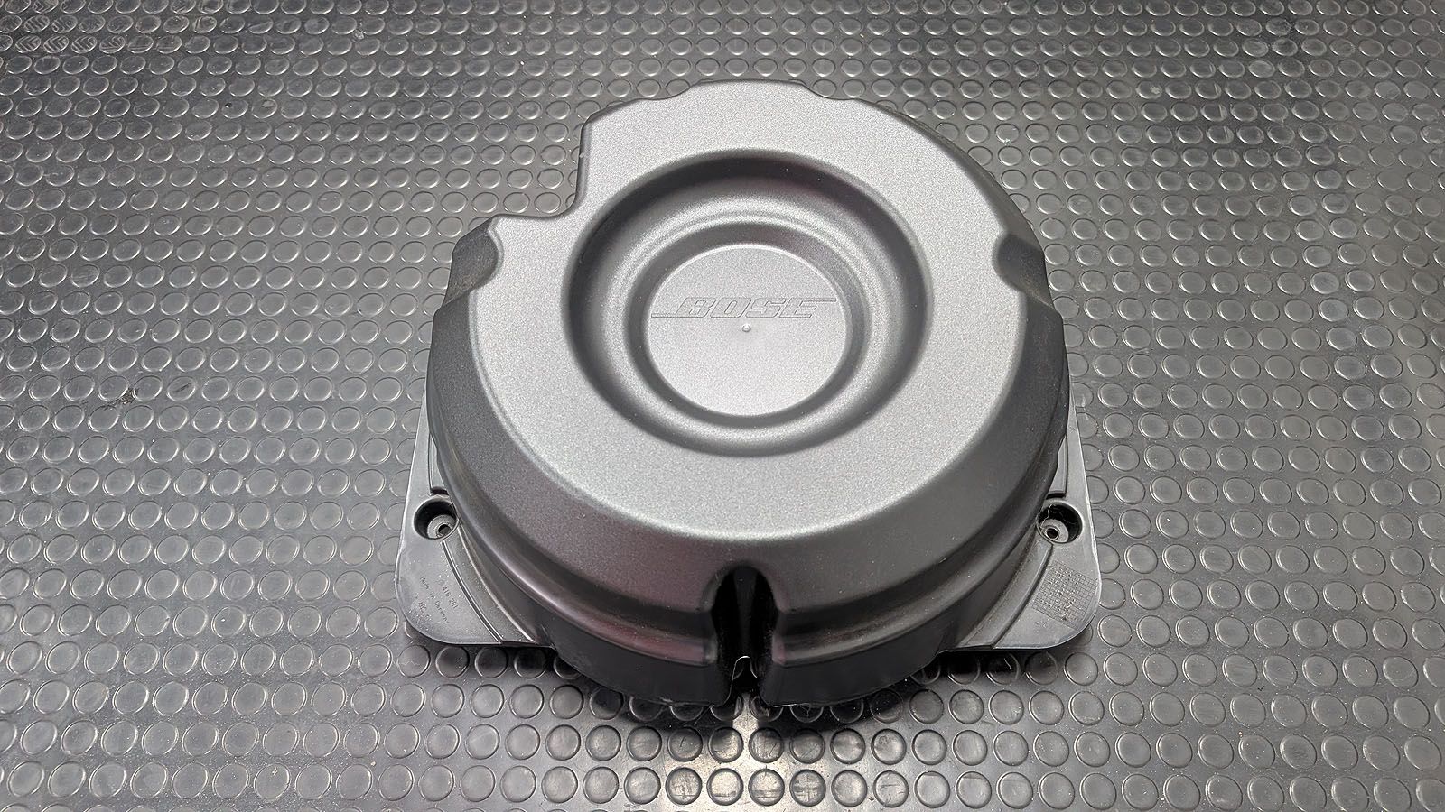 Cayenne Turbo S 957 Bose Bassbox 7L5.035.403