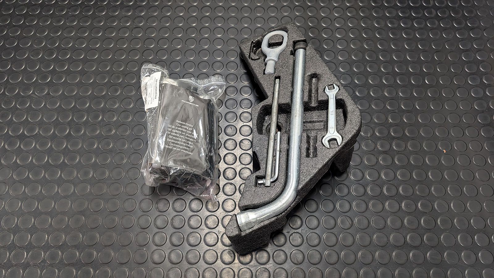 Cayenne Turbo S 957 Bordwerkzeug