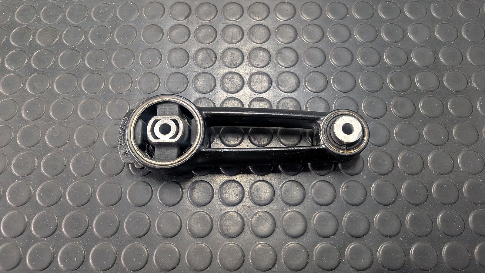 Cayenne Turbo S 957 Drehmomentstütze