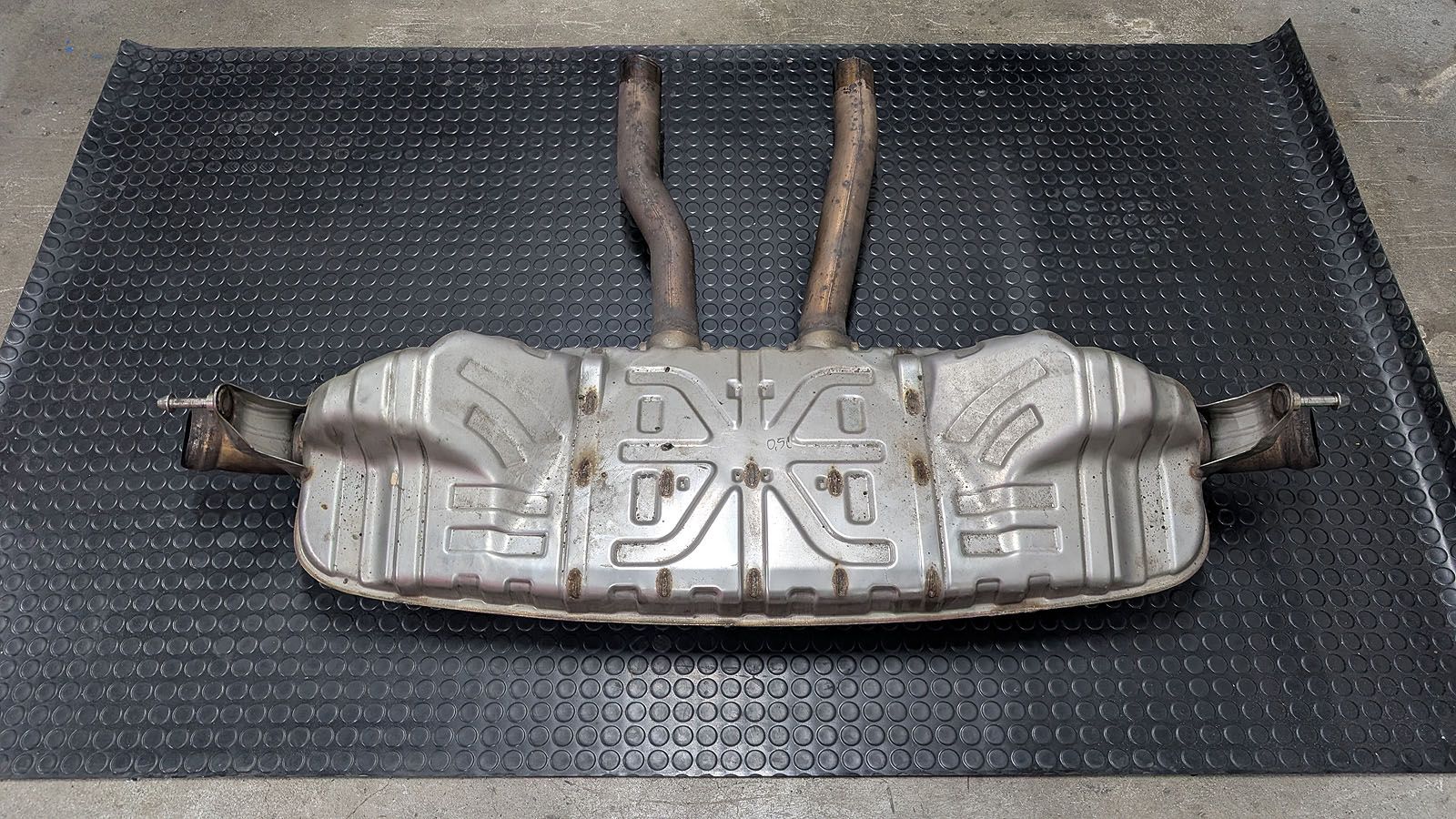 Cayenne Turbo S 957 Endschalldämpfer