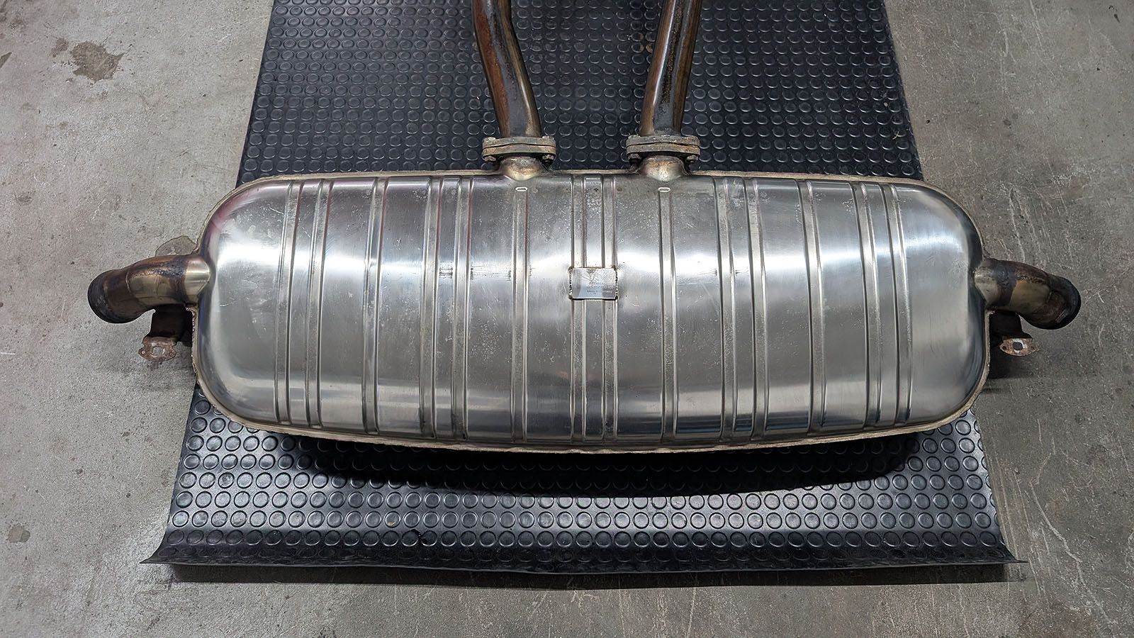 Cayenne Turbo S 957 Abgasanlage FVD Brombacher Tuning Dämpfer