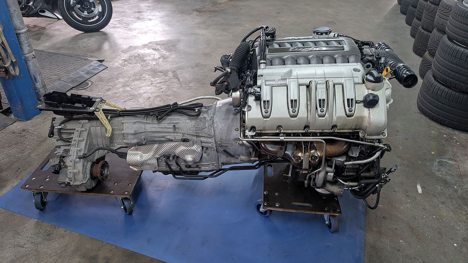 Cayenne Turbo S 957 Motor mit Anbauteilen inkl. Getriebe