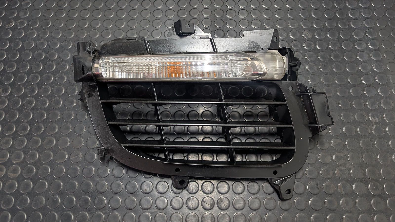 Cayenne Turbo S 957 Blinker mit Gitter vorne rechts