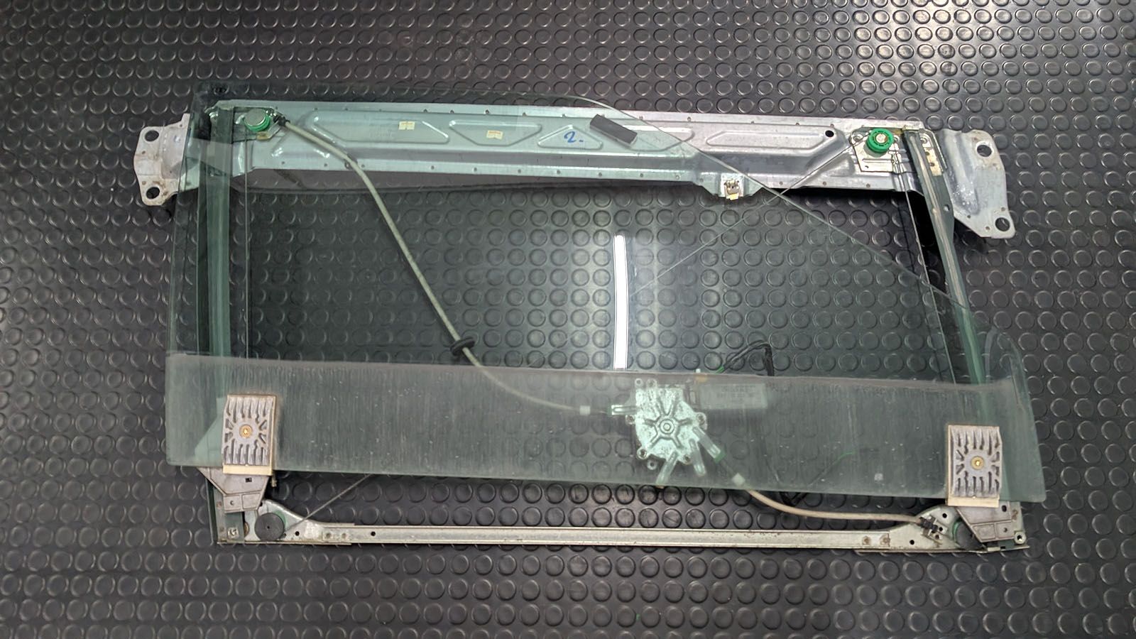 Coupe Typ89 S2 Fensterheber rechts