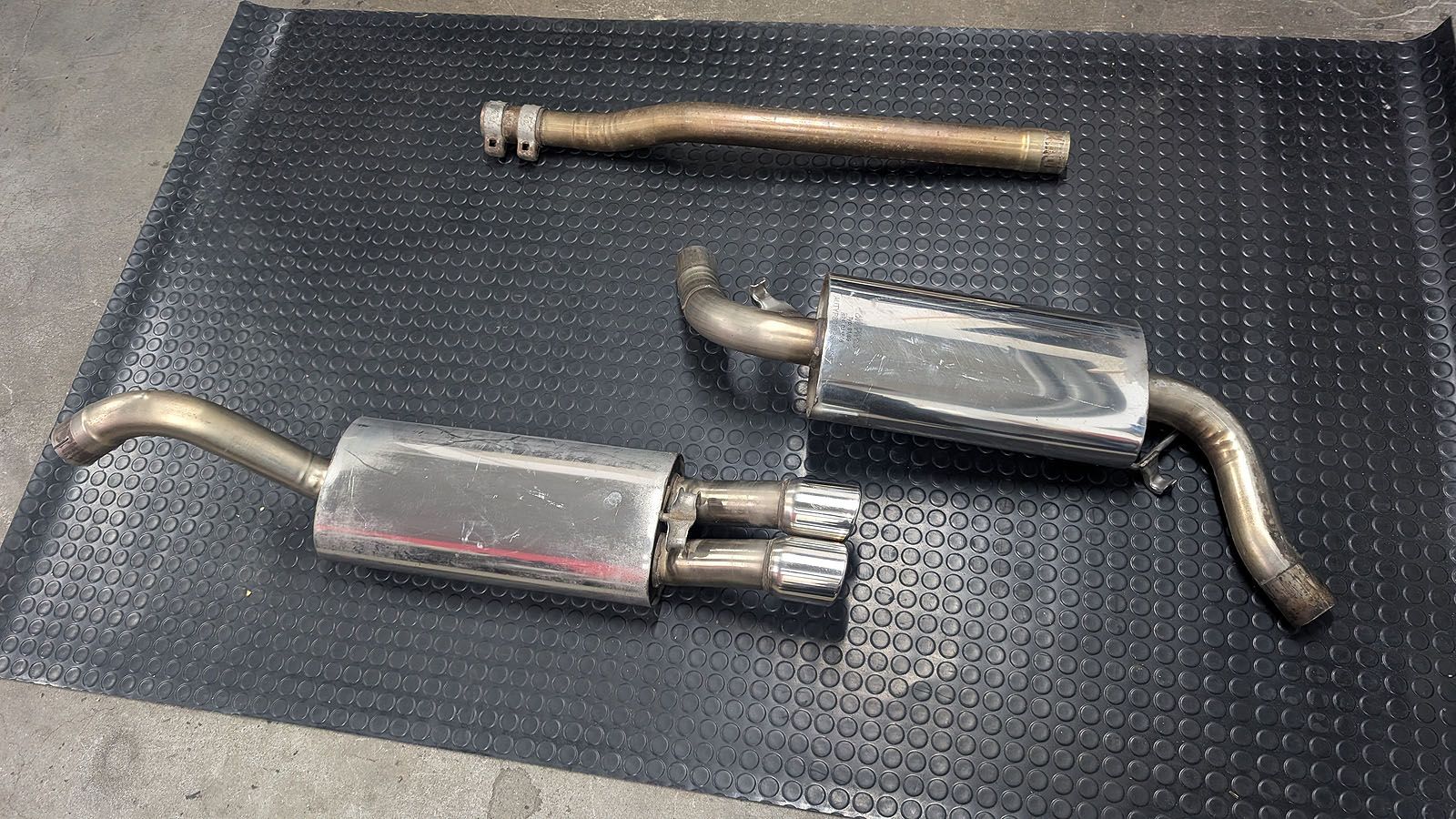 Coupe Typ89 BN-Pipes Abgasanlage