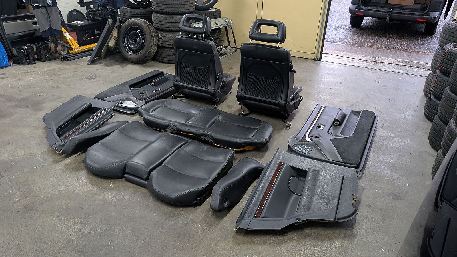 Coupe Typ89 S2 Lederausstattung Sitze schwarz