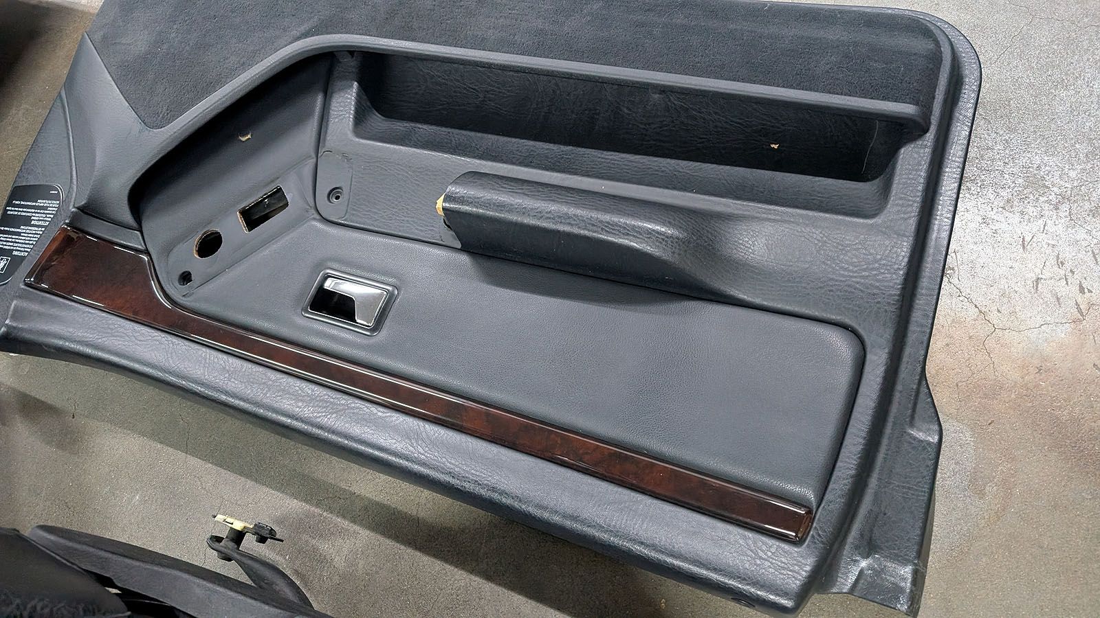 Coupe Typ89 S2 Lederausstattung Sitze schwarz