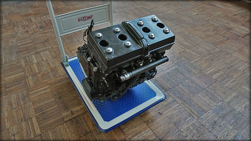 GPX 750 R Motor mit Getriebe